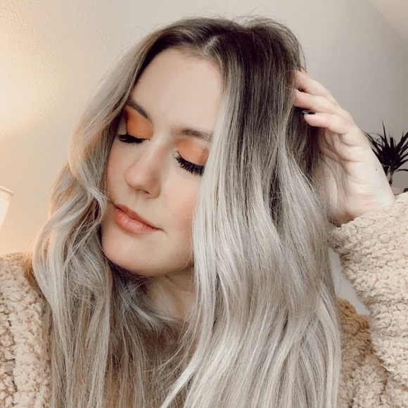 Justine ✨ - Picture 1 of 3